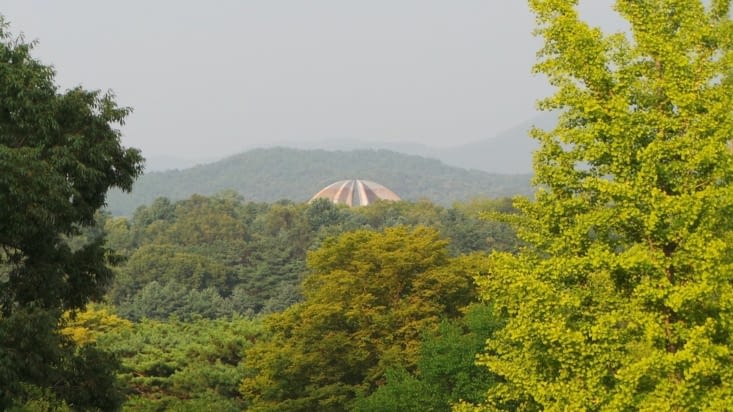 Sortie tout droit d'un film de science fiction, non ? :p