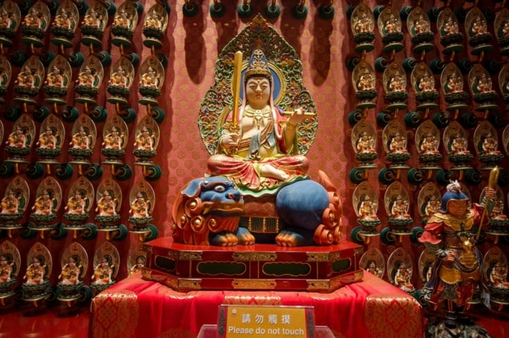 Le "Buddha tooth relic temple"