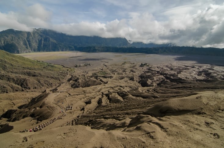 Vue sur la caldeira depuis le Bromo