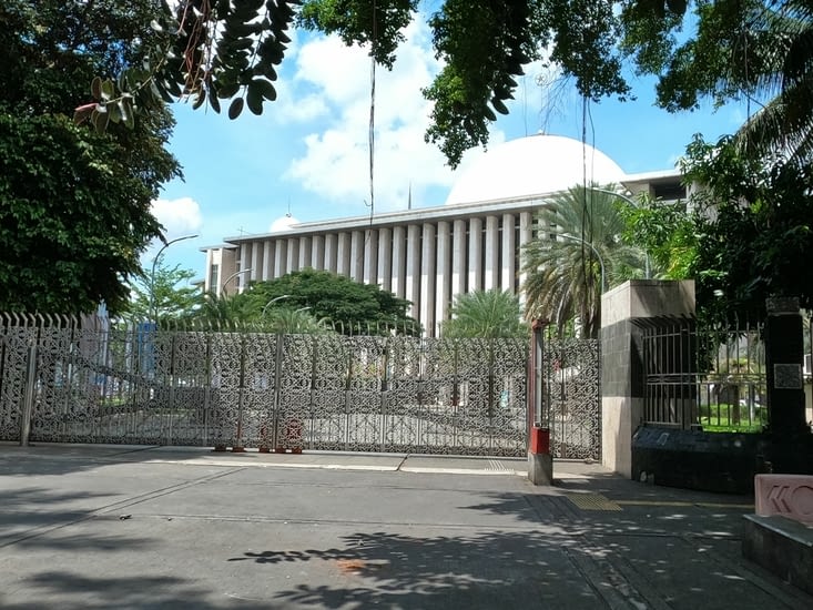 La plus grande mosquée d’Indonésie