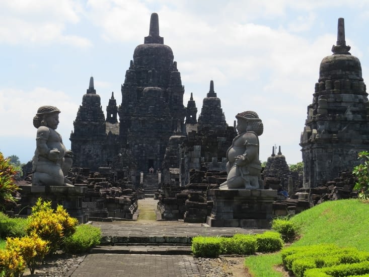 Autre vue avec les gardiens