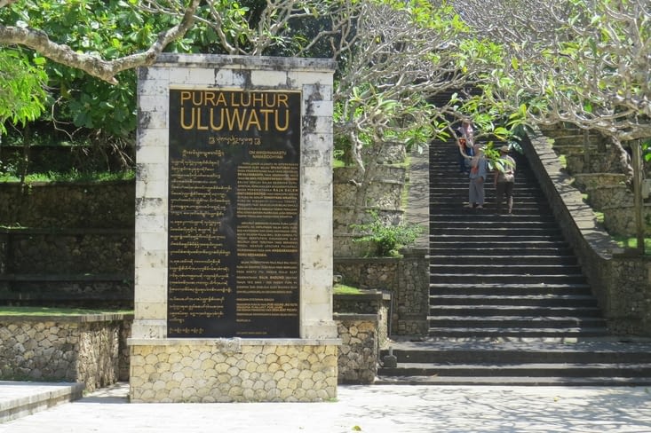 L’accès avec un escalier