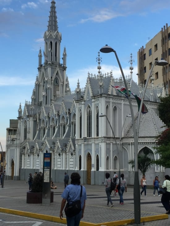 Cathédrale Disney de Cali 1924