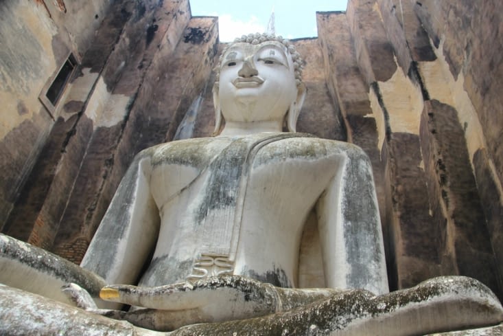 Bouddha géant du Wat Sri Chum (14m de haut)