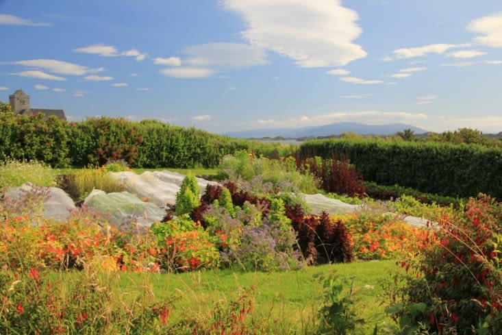 Jardin Fleuri sur Iona