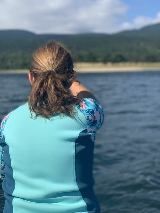 Ça rame sec ! Au debut face au vent comme ça on est surs de savoir revenir😂