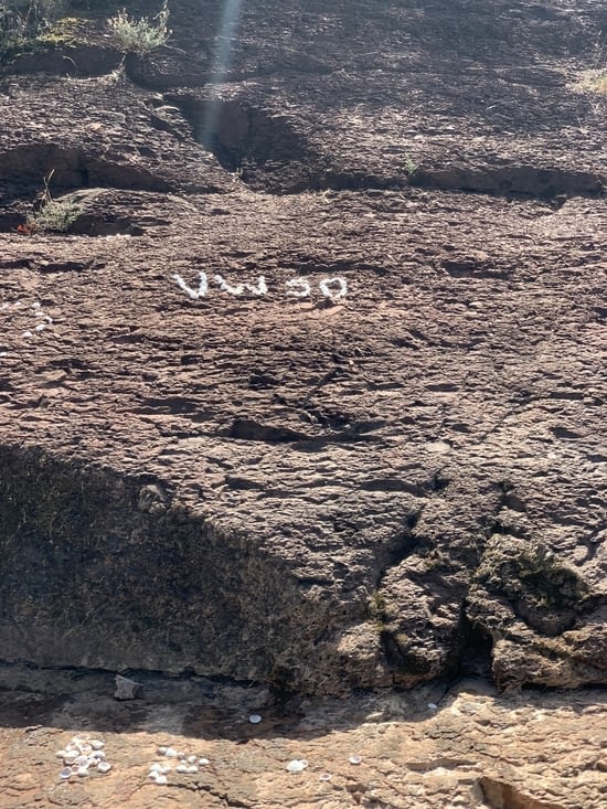 On a laissé notre trace au Salagou 😉