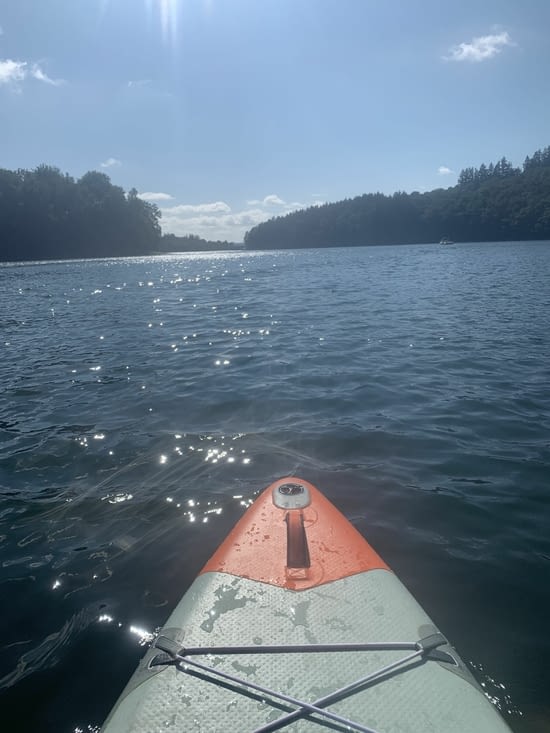 Et paddle sur une autre branche du lac
