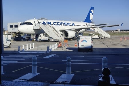Jour 1 : journée voyage et arrivée au Caire .