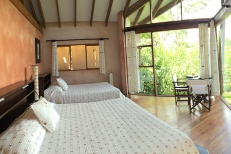 JOUR 6 :FRONTIERE TERRESTRE :ARRIVEE AU COSTA RICA