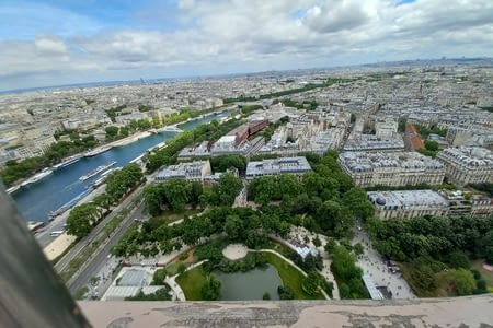Jour 40 - Paris noire de monde