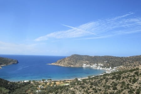 Ile de sifnos (Ville de Vathi, Katavati, Appolonia . . .)