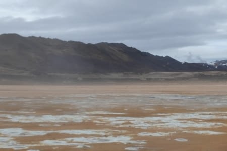 On sedirige vers le lac Myvatn