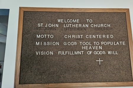Welcome to St John Lutheran Surch.