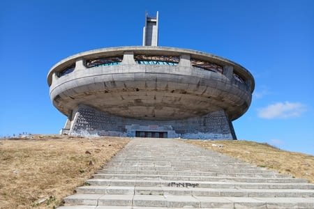 Musée , monasteres et reliques communistes