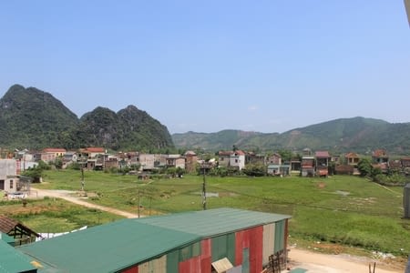 Phong Nha : glande et grottes