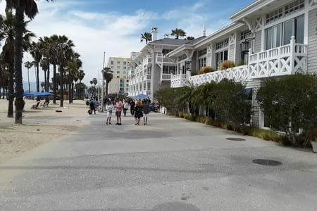 Balade de Venice à Santa monica jusqu au pier.