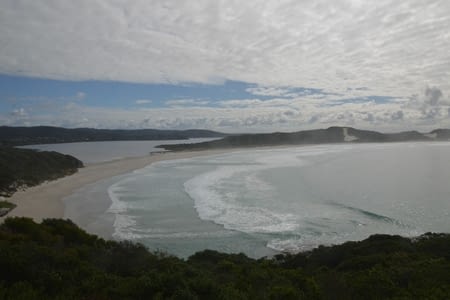 25 - D'albany à Perth - Vins, fromage, et baguette. Comme un p'tit air du pays sur la route ....