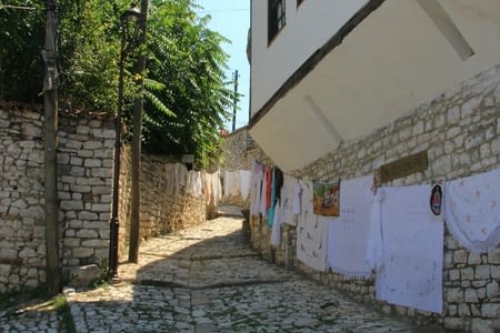 Berat:un petit bijou