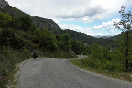 De Nyons à Die - l'essence en éveil