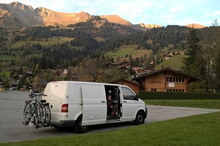 Dans les montagnes Suisses