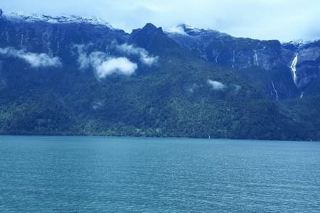 Direction Pumalin, par les Fjords