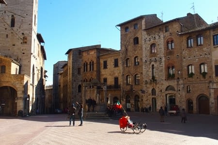 San Gimignano - Volterra