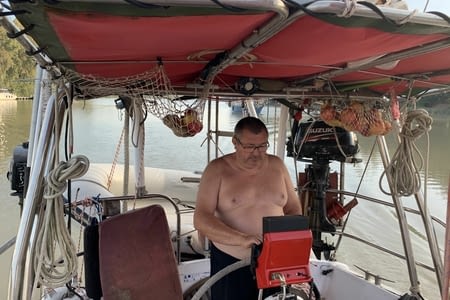 Enfin carolau3 et son équipage quittent Gelves