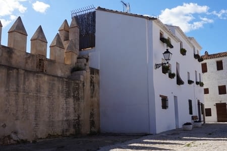 Utiel -Requena -Bugnol-Simat de la Valldigna