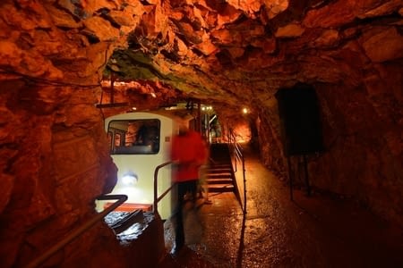 La grotte aux mille et une Stalagmites