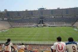 L'Estadio Monumental et ses 80000 places