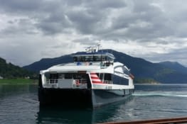 Le ferry : moyen de transport efficace au coeur des fjords