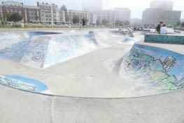 en face le skate parc