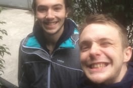 Petit selfie OKLM en direct de Hong Kong