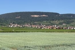Petits villages dans les vignes