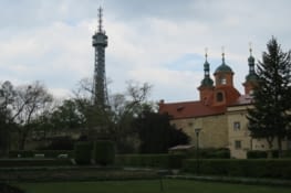 La tour de Petrin