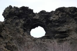 Oh la belle arche (de basalte)