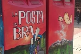 La Poste Italienne : trop belles ces boîtes !