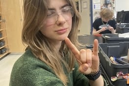 Hortense during jewelry class