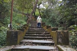 L'escalier montant au Toad Rock