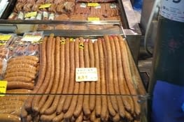 pas courte la saucisse !