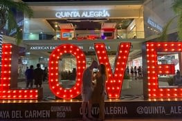Playa del Carmen : station balnéaire excessive.