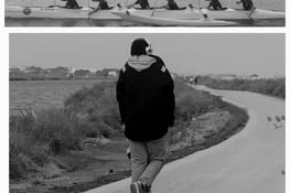 Des cyclistes.