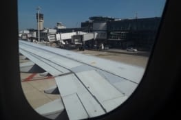 Vue de ma place dans l Airbus air france pour amsterdam