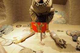 Reconstitution de tombes royales