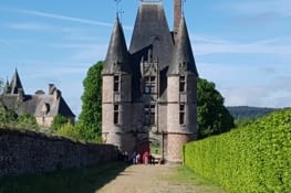 L'entrée du Château de Carrouges