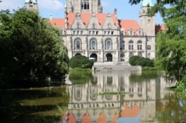 Le Neues Rathaus, vu depuis notre bivouac.