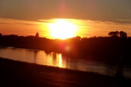 Soirée paisible au bord de l'Elbe. (Crédits photos : Célian)