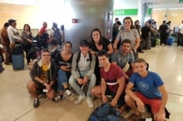 En attendant l’avion