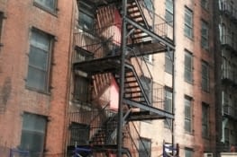 Vue de la chambre d'hôtel sur la 8ème avenue, comme dans les séries...